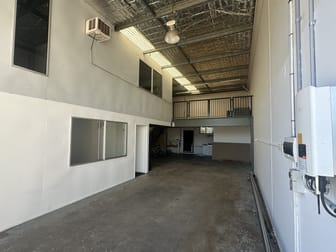 Unit 5/34 Ereton Drive Arundel QLD 4214 - Image 2