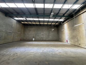 Click to view all images 42 Webber Parade Keilor East VIC 3033 - Image 3