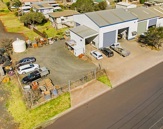 2/303 Taylor Street Wilsonton QLD 4350 - Image 1