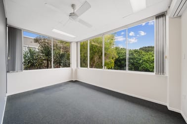 6/10 Grebe Street Peregian Beach QLD 4573 - Image 2