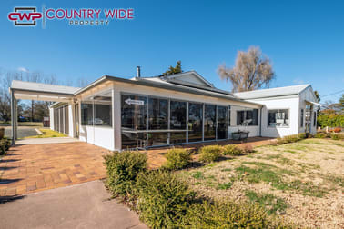 87 Malpas Street Guyra NSW 2365 - Image 1