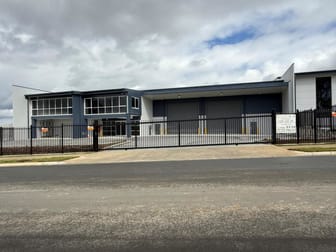 Click to view all images Oran Park NSW 2570 - Image 1