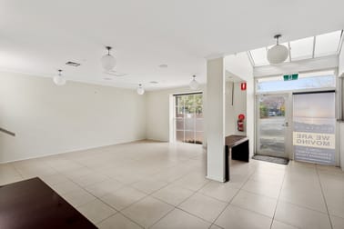 19 Winifred Street Essendon VIC 3040 - Image 3
