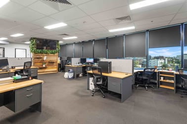 2501&2502 5 Lawson Street Southport QLD 4215 - Image 1