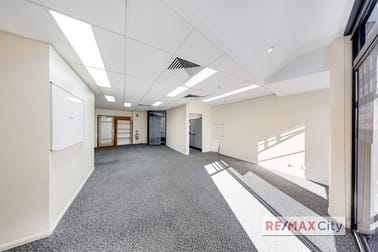 14/83 Leichhardt Street Spring Hill QLD 4000 - Image 2
