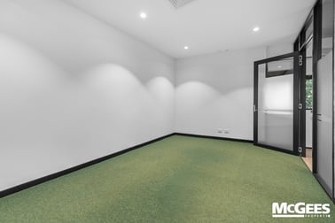 2/162 Petrie Terrace Petrie Terrace QLD 4000 - Image 3