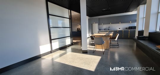 16/26 ipswich Fyshwick ACT 2609 - Image 1