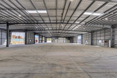 141 Magnesium Drive Crestmead QLD 4132 - Image 2