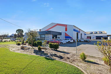 1/11 Ferguson Street Kewdale WA 6105 - Image 2