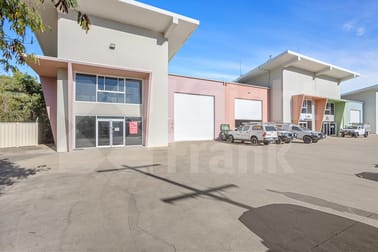 Unit 4/11 Sturt Street Parkhurst QLD 4702 - Image 1