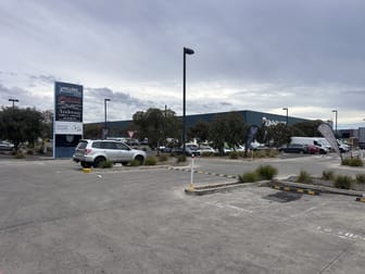 18 Lobelia Drive Altona North VIC 3025 - Image 2