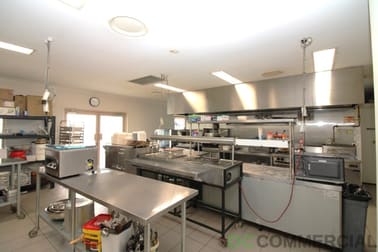 11/2-4 Plaza Circle Highfields QLD 4352 - Image 3