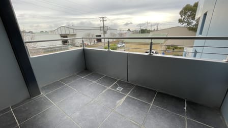 2/6 Irving Place Robin Hill NSW 2795 - Image 3
