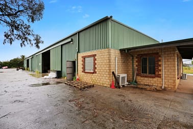 33 Hope Valley Road Naval Base WA 6165 - Image 3
