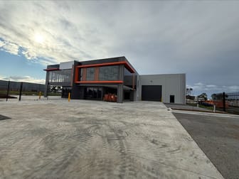 34 Reddish Close Epping VIC 3076 - Image 1