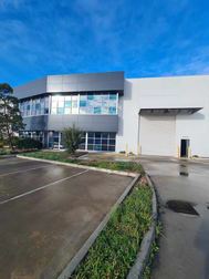 22 Eucumbene Drive Ravenhall VIC 3023 - Image 3