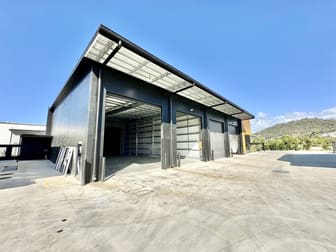 Unit B2/571 Woolcock Street Mount Louisa QLD 4814 - Image 1