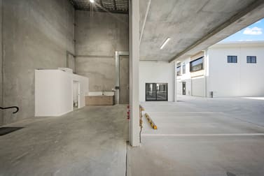 14/3 Rudman Parade Burleigh Heads QLD 4220 - Image 2