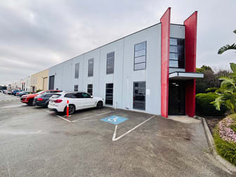 1/21 Barry Street Bayswater VIC 3153 - Image 1