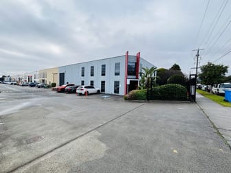 1/21 Barry Street Bayswater VIC 3153 - Image 2