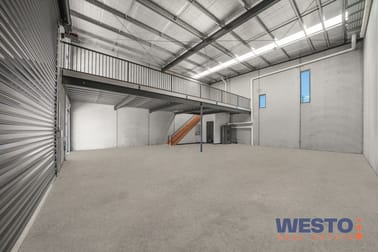 35 Star Circuit Derrimut VIC 3026 - Image 2
