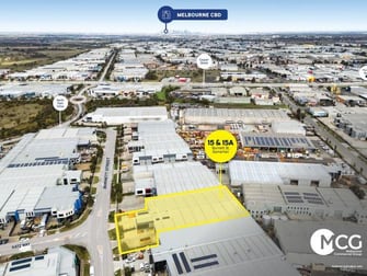 15 & 15A Burnett Street Somerton VIC 3062 - Image 2