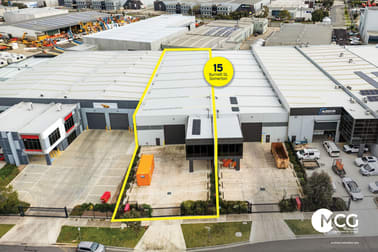 15 Burnett Street Somerton VIC 3062 - Image 2