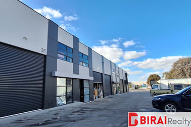 35 Star Circuit Derrimut VIC 3026 - Image 2