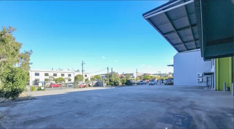 33 Nealdon Drive Meadowbrook QLD 4131 - Image 2