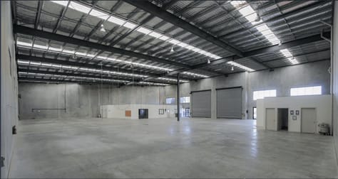 33 Nealdon Drive Meadowbrook QLD 4131 - Image 2