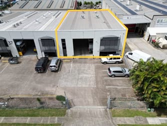 3/37 Riverside Place Morningside QLD 4170 - Image 2