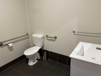 1/3 Southern Cross Drive Armidale NSW 2350 - Image 2
