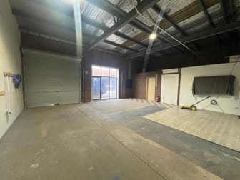 Click to view all images 1a/5/500 Clayton Road Clayton VIC 3168 - Image 2