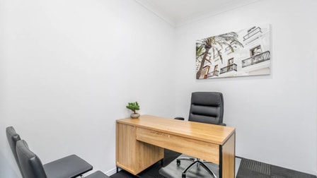 Click to view all images 5/152 Boat Harbour Drive Pialba QLD 4655 - Image 2