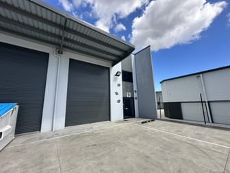 Click to view all images 9/10-12 Russell Street Kallangur QLD 4503 - Image 1