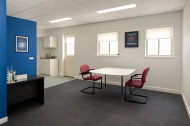 Click to view all images 1st Flr Office/26-28 Earl Street Airport West VIC 3042 - Image 3