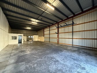 Click to view all images 4/19 Moonbi Street Brendale QLD 4500 - Image 2