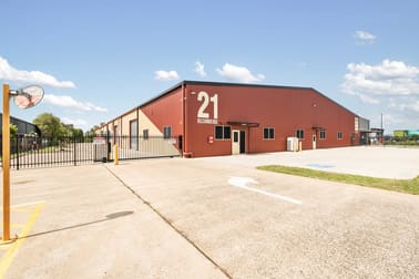 21 Belconnen Crescent Brendale QLD 4500 - Image 2