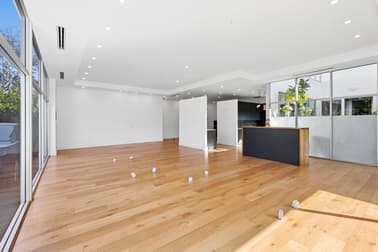 1/129 Barrenjoey Road Mona Vale NSW 2103 - Image 2