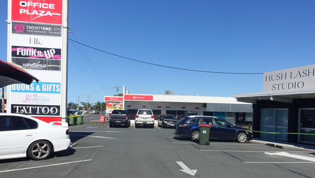 2/15 Evans Avenue North Mackay QLD 4740 - Image 2
