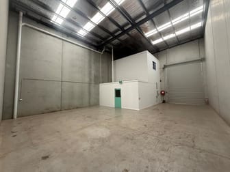 Click to view all images 2/11-13 Wells Road Oakleigh VIC 3166 - Image 3