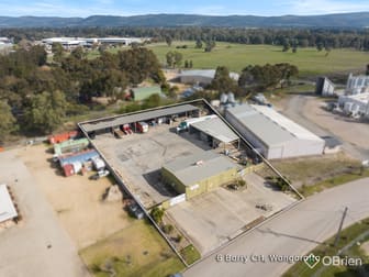 6 Barry Court Wangaratta VIC 3677 - Image 2