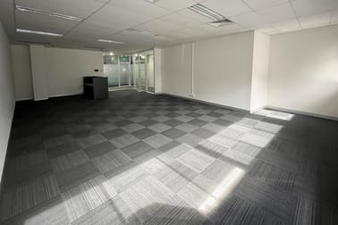 1/184 Main Street Lilydale VIC 3140 - Image 2