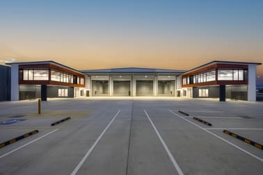 Click to view all images 1&2/62 Boreas Drive Morayfield QLD 4506 - Image 1