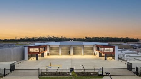 Click to view all images 1&2/62 Boreas Drive Morayfield QLD 4506 - Image 3