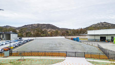 Click to view all images Hardstand/33 Val Reid Crescent Hume ACT 2620 - Image 1