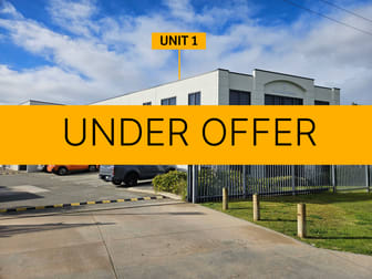Click to view all images 1 & 3/8 Calabrese Avenue Wanneroo WA 6065 - Image 1