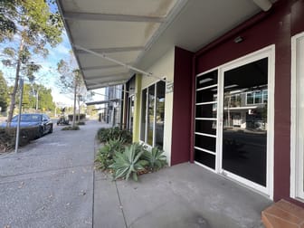 1/18 Lake Street Varsity Lakes QLD 4227 - Image 1