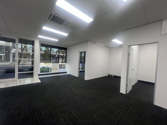 1/18 Lake Street Varsity Lakes QLD 4227 - Image 2