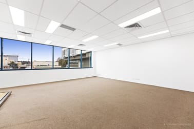 Click to view all images Level C, Suite 7/516 Ruthven Street Toowoomba City QLD 4350 - Image 3